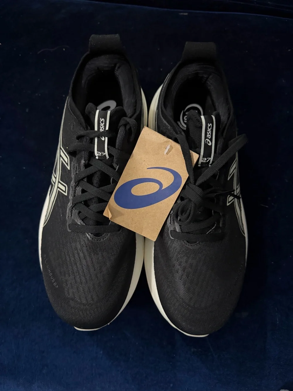 Asics GEL-NIMBUS 27 Men’s Running Shoe Size 9 NEW
